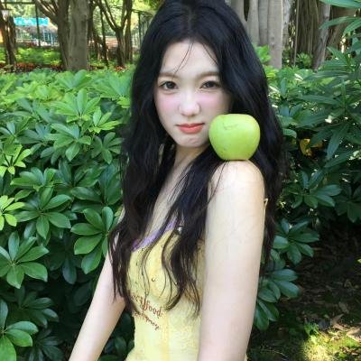 黄蜂女